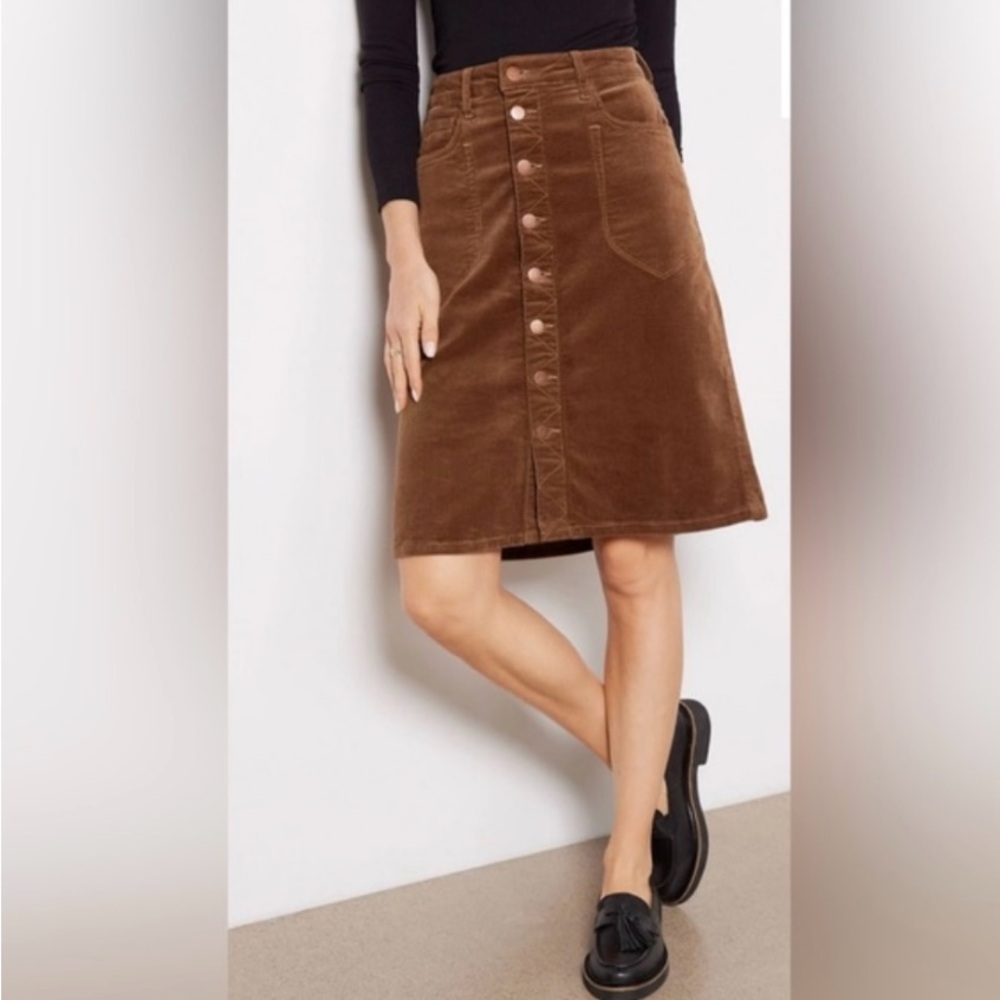 Kut From The Kloth Brown Corduroy
Mid Length Skirt Size 8
